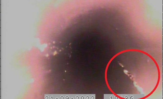 Observation d'un impact dans canalisation à la caméra endoscopique